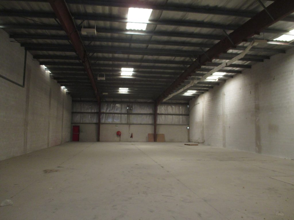 6,400 sqft warehouse at DIP1 Jeneview Merlyn